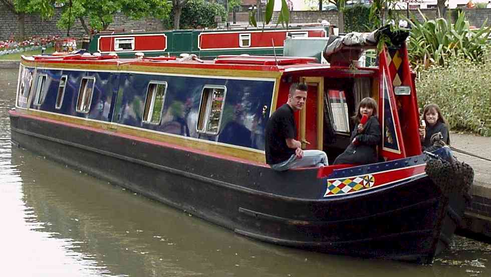 Mvc-570f-edited.jpg (145420 bytes)